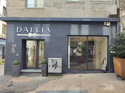 DALLIA CRÉATION - BOUTIQUE DE MARIAGE - ROBES DE MARIÉES ROBES DE SOIRÉES, Boutique de Mariage à Saint-Étienne