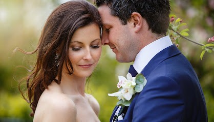 Grant Morgan Weddings, Organisateur de Mariage à Saint-Geniès-de-Fontedit