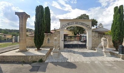 La Belle Arlesienne, Organisateur de Mariage à Fontvieille