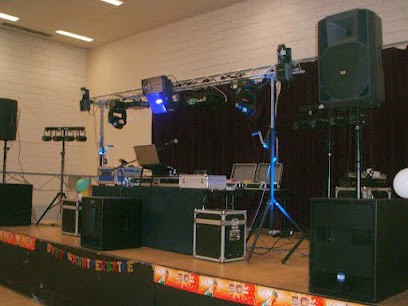 Animateur De Mariage, Organisateur de Mariage à Saint-Jean-Kerdaniel