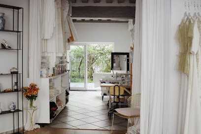 Adélie Métayer, Boutique de Mariage à Paris 05