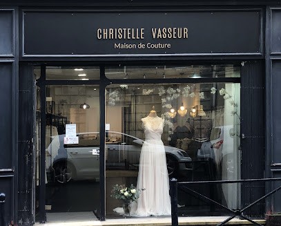 Christelle Vasseur - Robes de mariée sur-mesure - Bordeaux, Boutique de Mariage à Bordeaux