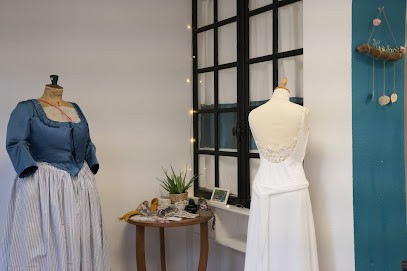 Chloé K. Couture, Prestataire de Mariage à Dole