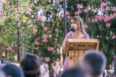 Les mots de Nelly, Prestataire de Mariage aux Pennes-Mirabeau