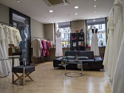The silk-Chantal Olivier, Boutique de Mariage à Bordeaux