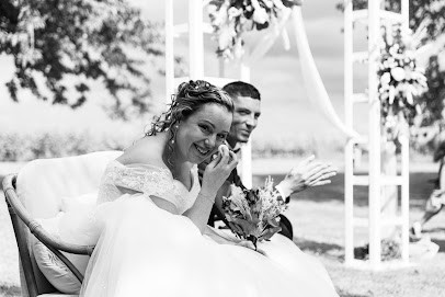Moments Précieux - Événements, Organisateur de Mariage à Mirebeau