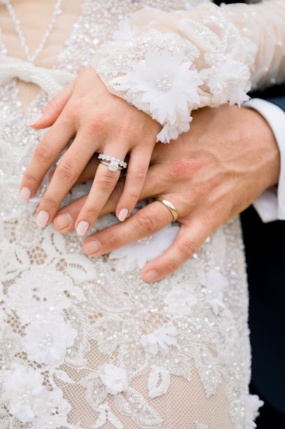 Mlle devient une reine - Wedding planner - Officiante, Organisateur de Mariage à Cogolin